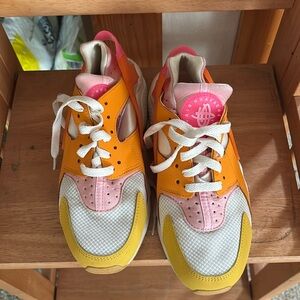 Nike air size 8.5 women’s air shoes